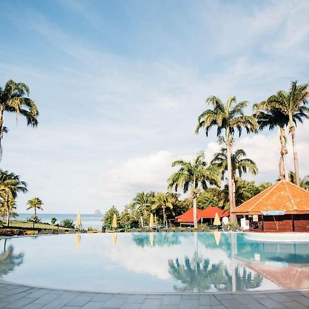 Au Beau Village Studio Avec Piscine Magnifique Sainte-Luce Exterior foto