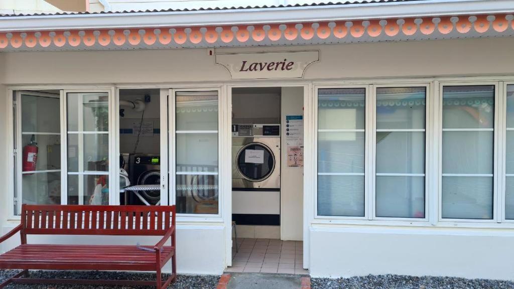Au Beau Village Studio Avec Piscine Magnifique Sainte-Luce Exterior foto